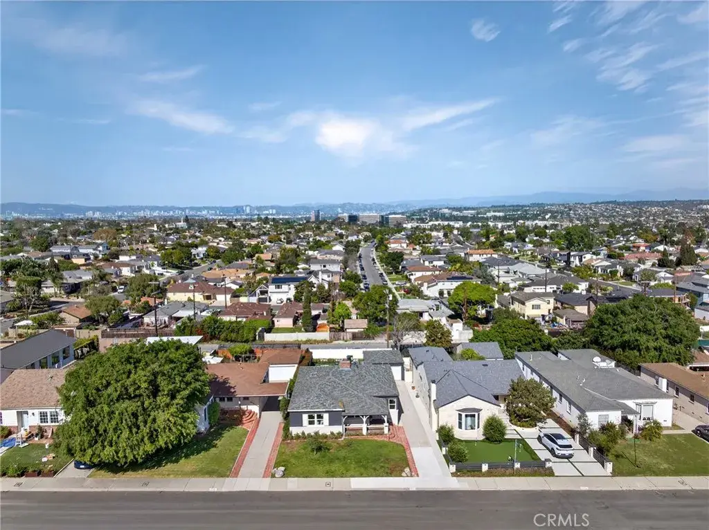 6133 W 83rd, Los Angeles, CA 90045 - #1