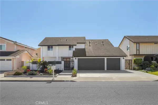 5852 Bellfield Lane, Huntington Beach, CA 92648