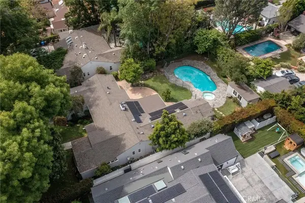 5857 Nagle, Sherman Oaks, CA 91401