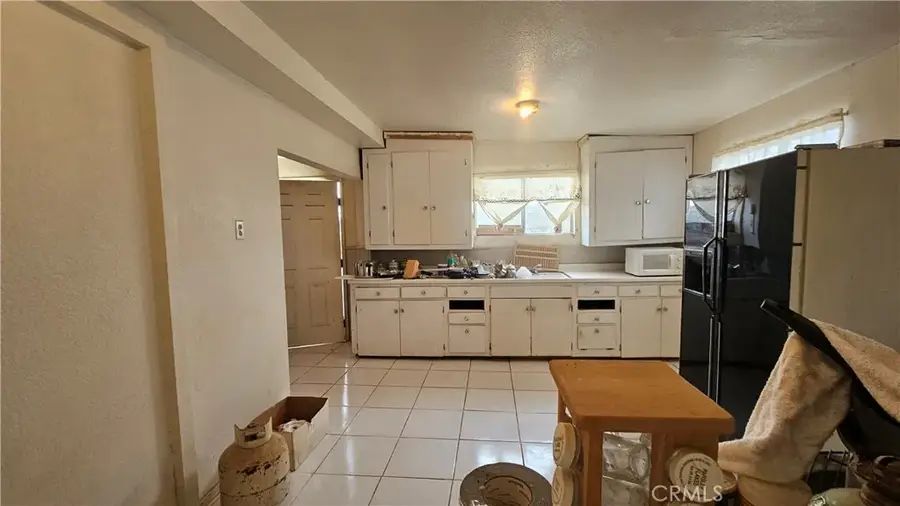 56727 Cone Boulevard, Landers, CA 92285 - Image #2