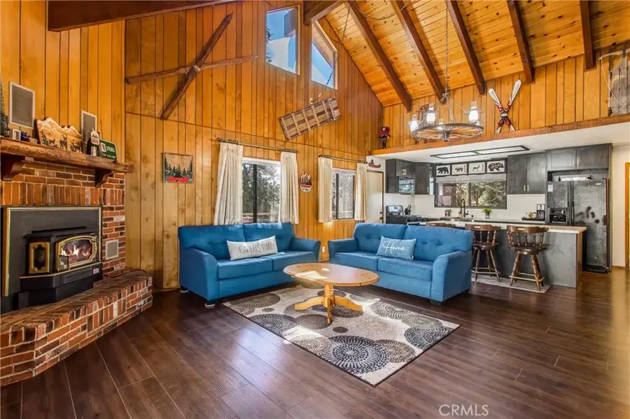 31822 Panorama Drive, Running Springs, CA 92382 - Image #2