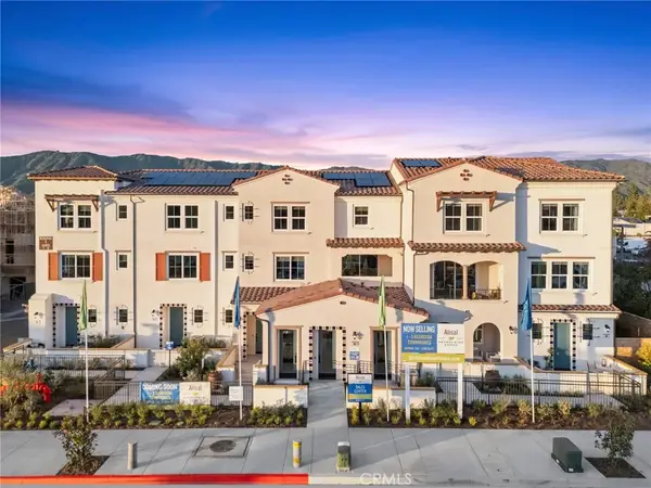 729 E. Route 66, Glendora, CA 91740