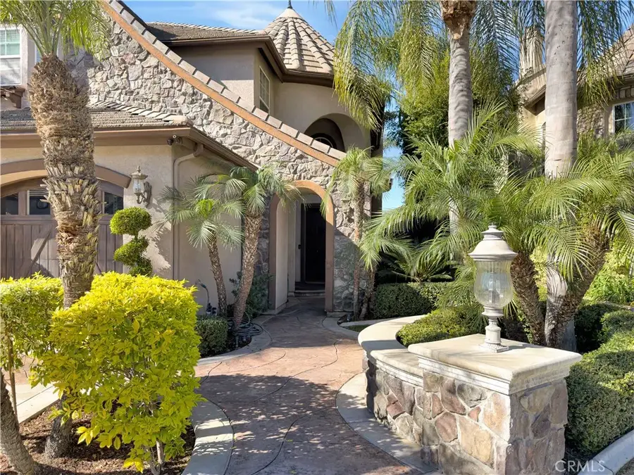 525 Dickinson Circle, Placentia, CA 92870 - Image #3