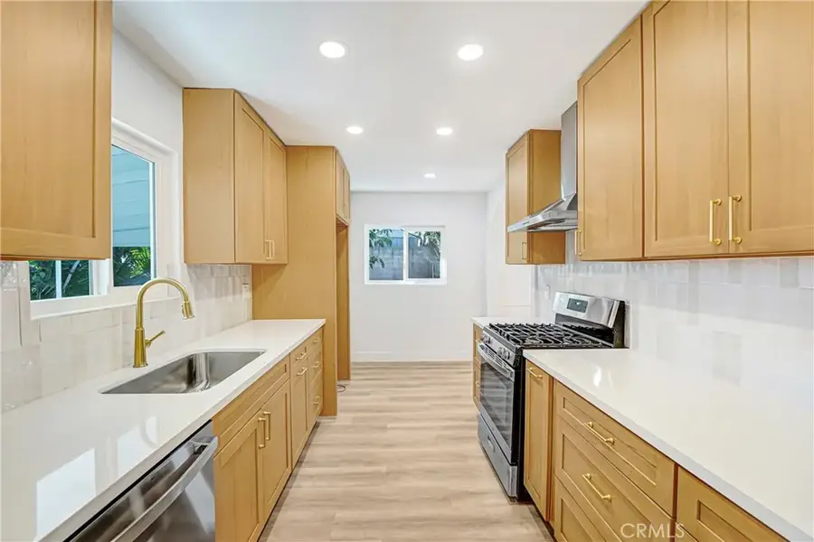 12157 Memphis, Sylmar, CA 91342 - #2