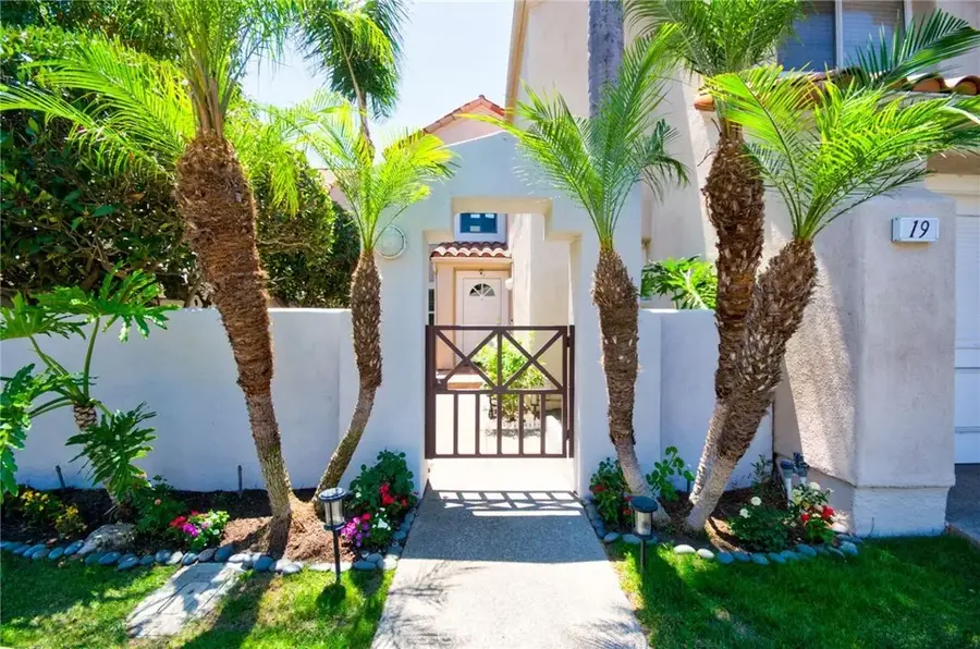 19 Las Cruces, Irvine, CA 92614 - Image #2