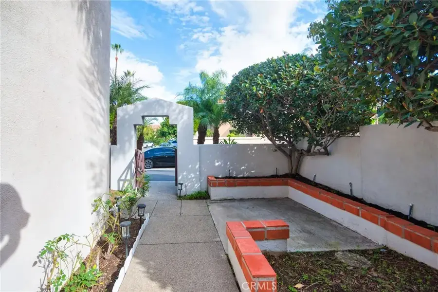 19 Las Cruces, Irvine, CA 92614 - Image #3