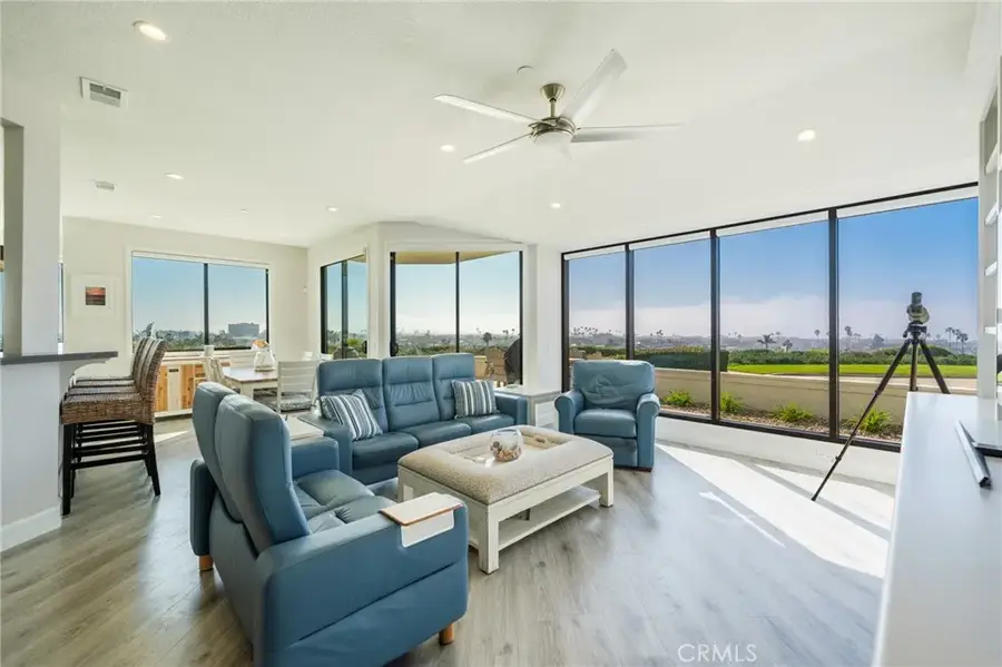 230 Lille Lane #113, Newport Beach, CA 92663 - Image #2