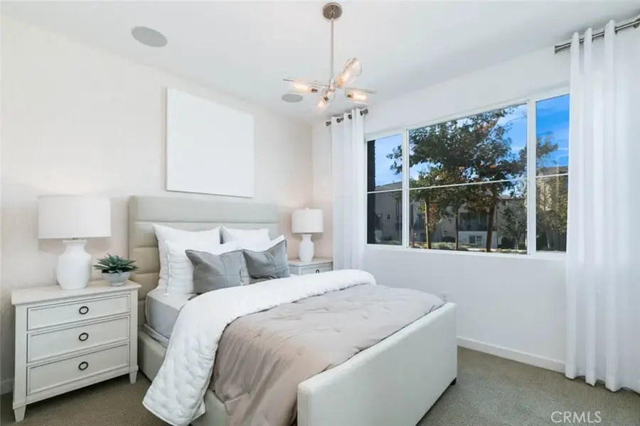 1077 Cadence, Irvine, CA 92618 - #3