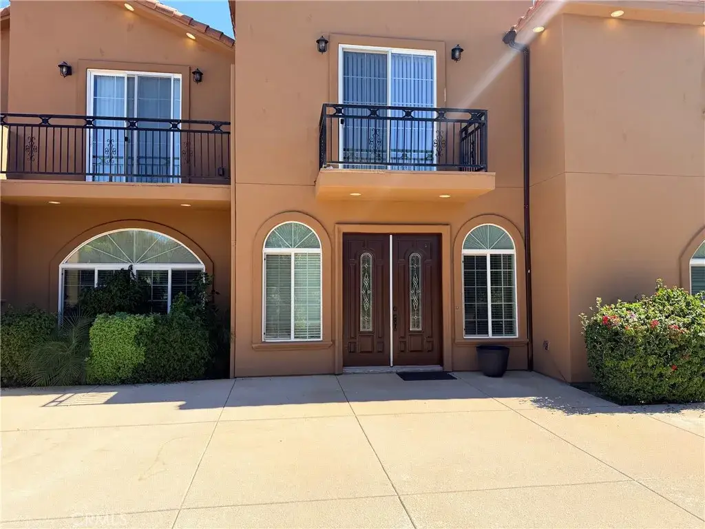 27370 Stonehenge, Hemet, CA 92544 - #1