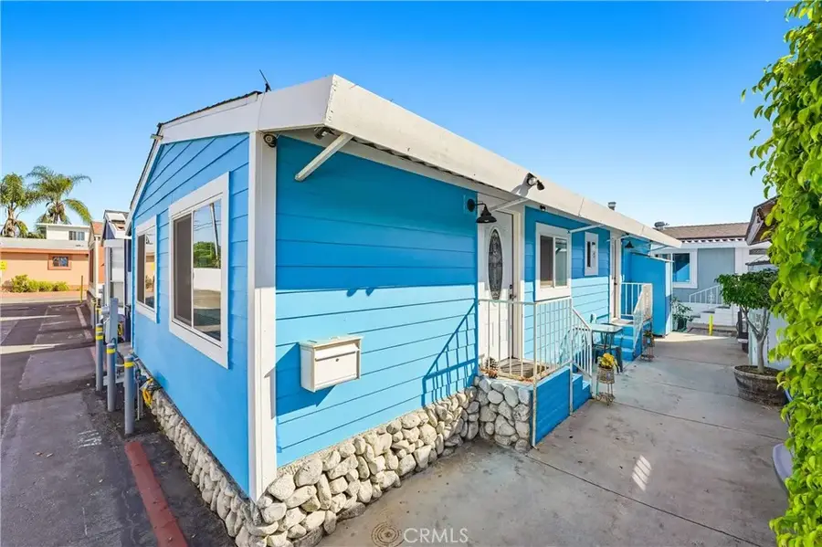 327 W Wilson #107, Costa Mesa, CA 92627 - #3
