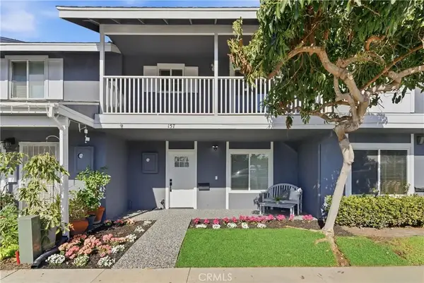 157 Yorktown, Costa Mesa, CA 92626