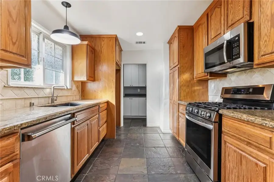 1248 E Saint James, Orange, CA 92865 - Image #2