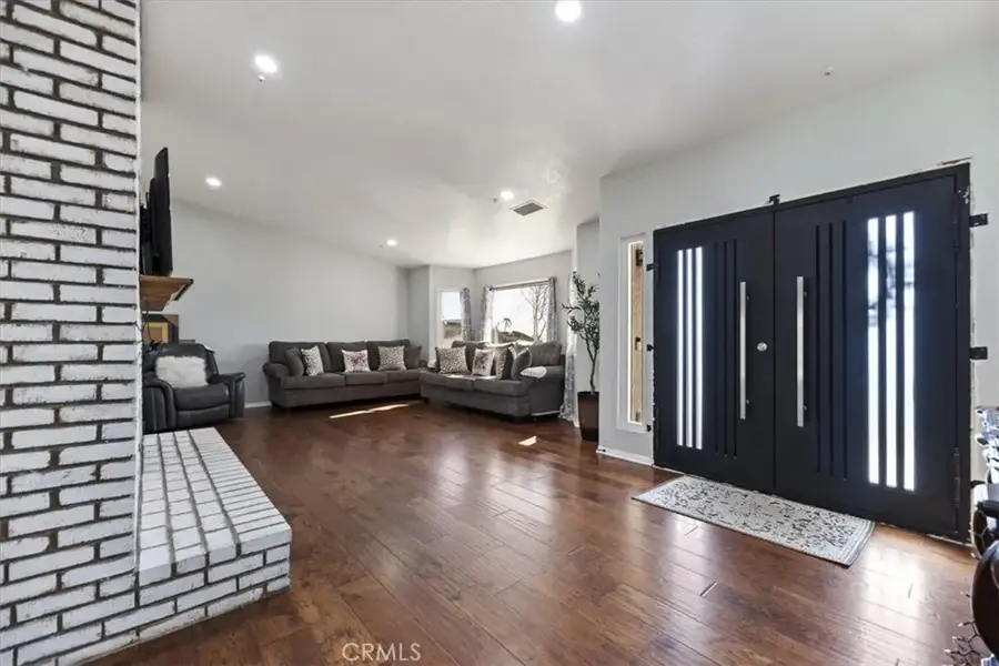 923 Devore Road, San Bernardino, CA 92407 - Image #3