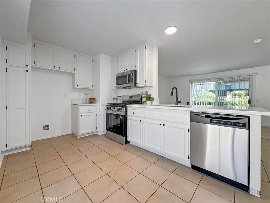 1365 Crafton, Mentone, CA 92359 - Image #3