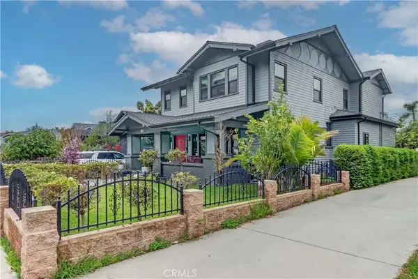 223 N. St. Andrews, Los Angeles, CA 90004