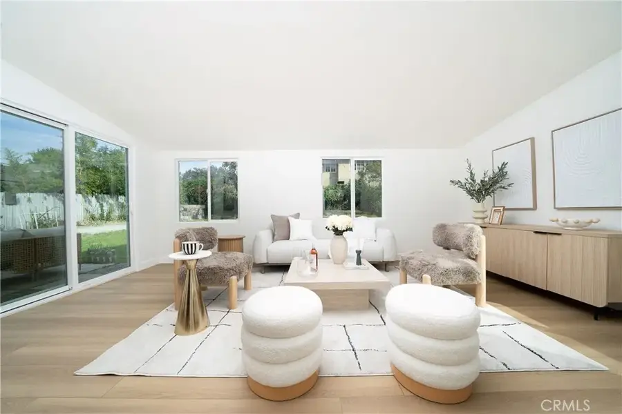 1026 La Presa, Pasadena, CA 91107 - #2