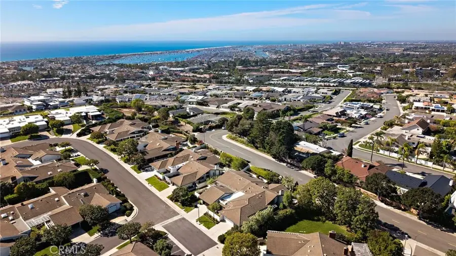 37 Beachcomber, Corona Del Mar, CA 92625 - #2