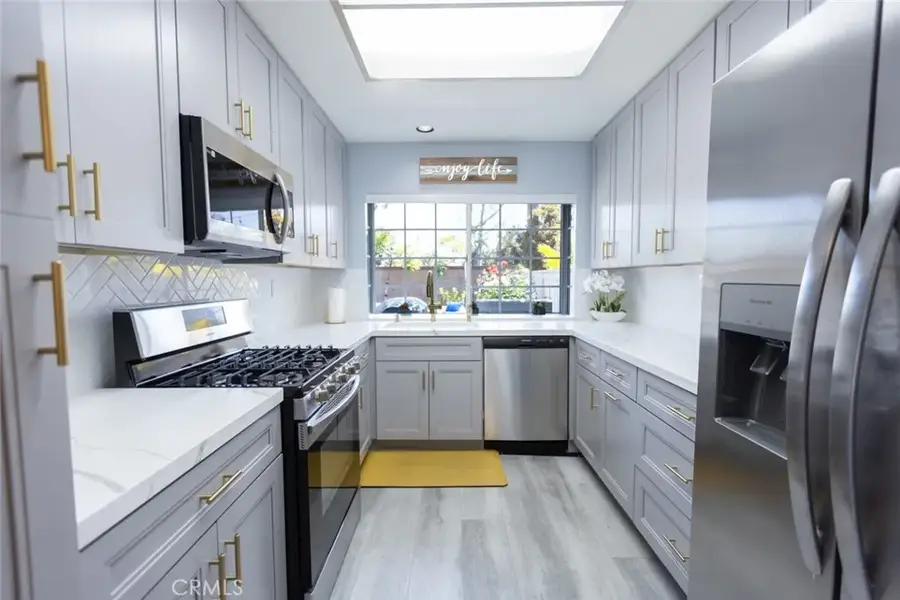 2196 Evergreen, Tustin, CA 92782 - #3