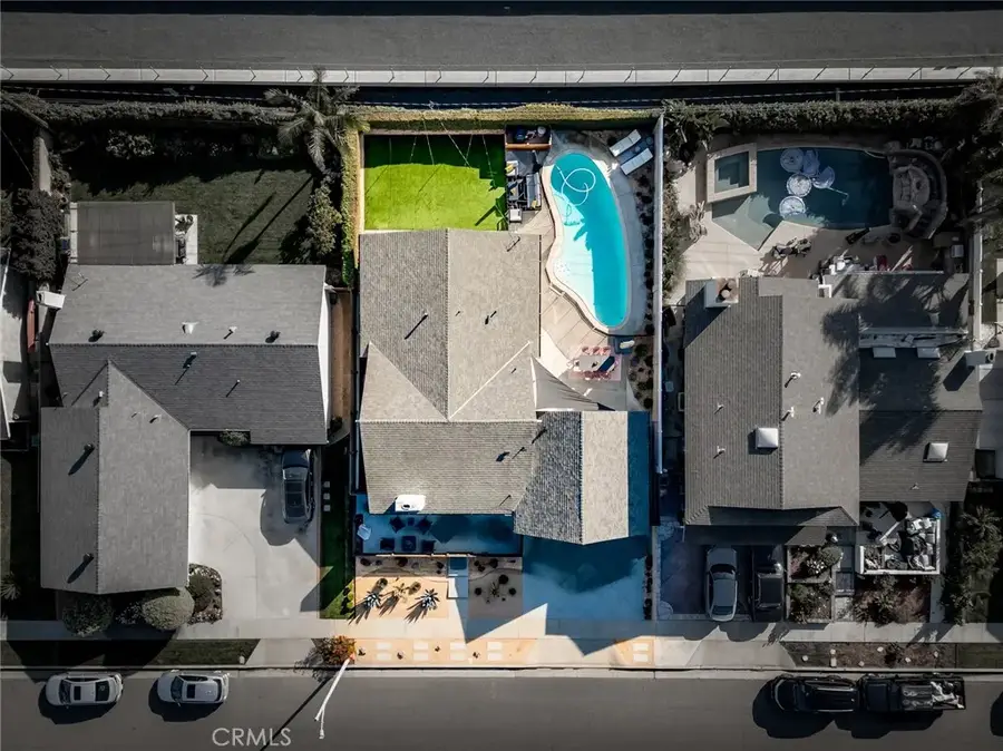 6172 Shields, Huntington Beach, CA 92647 - Image #3