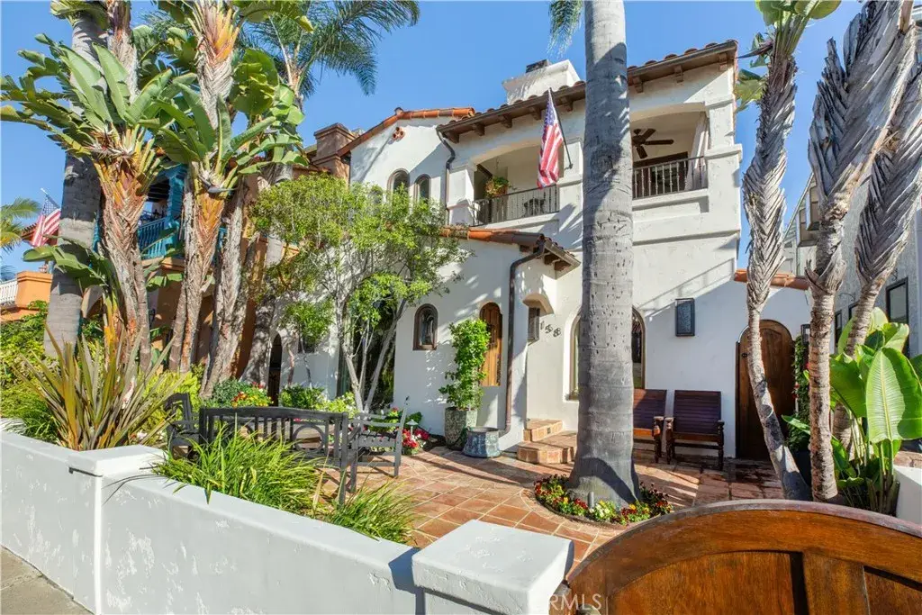 158 Santa Ana Avenue, Long Beach, CA 90803 - #1