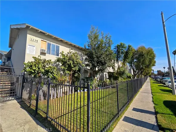 1239 Brook Street West, Santa Ana, CA 92703