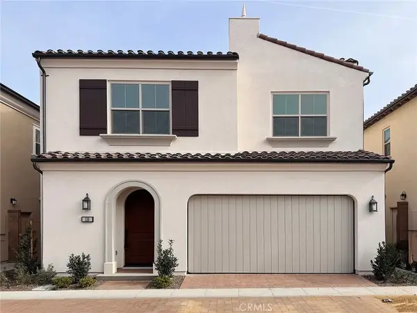 120 Awning, Irvine, CA 92618