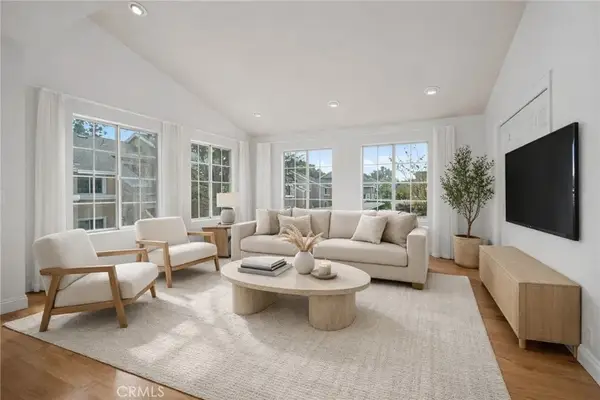 111 Greenfield, Irvine, CA 92614