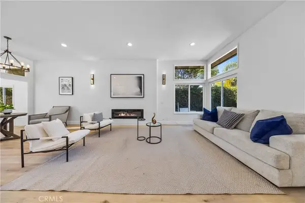 33 Mann Street, Irvine, CA 92612