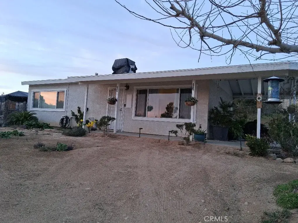 18778 Valencia, Hesperia, CA 92345 - #1