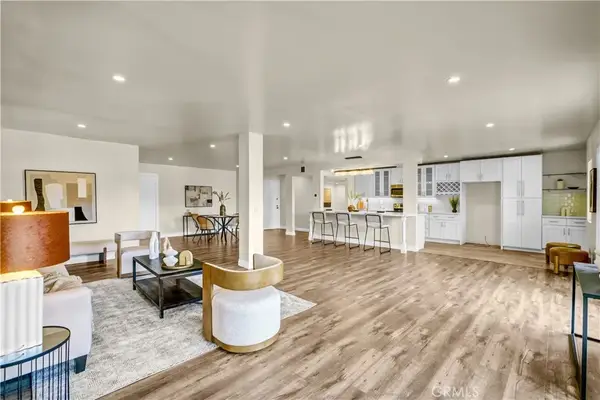 5412 Lindley Avenue #325, Encino, CA 91316