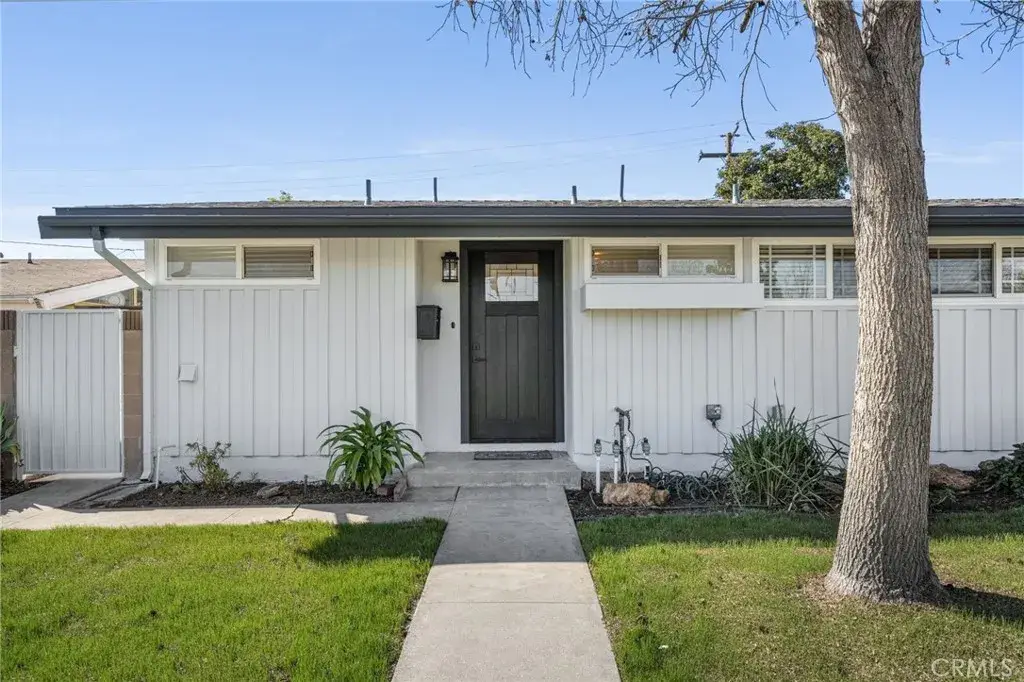 10813 1st, Whittier, CA 90603 - #1