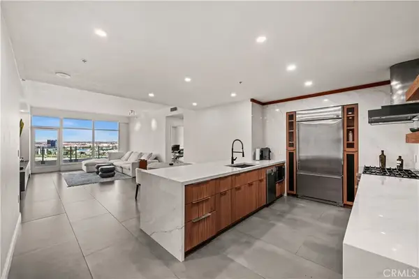 3131 Michelson #1607, Irvine, CA 92612