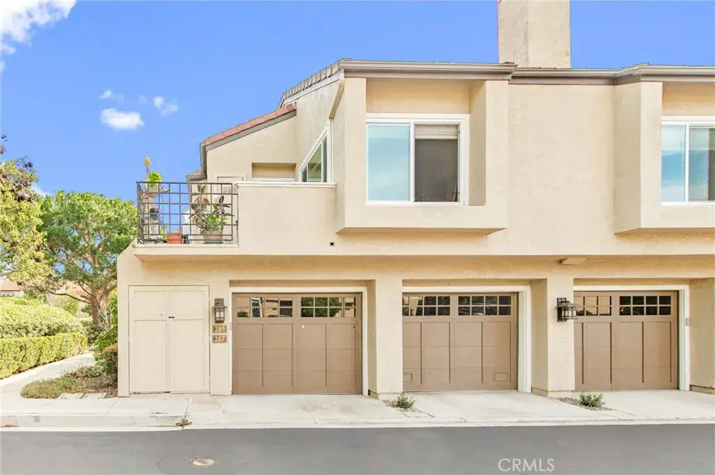 289 Stanford Court #52, Irvine, CA 92612 - #1