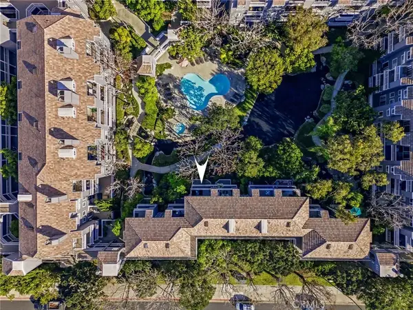 20341 Bluffside Circle #C-203, Huntington Beach, CA 92646