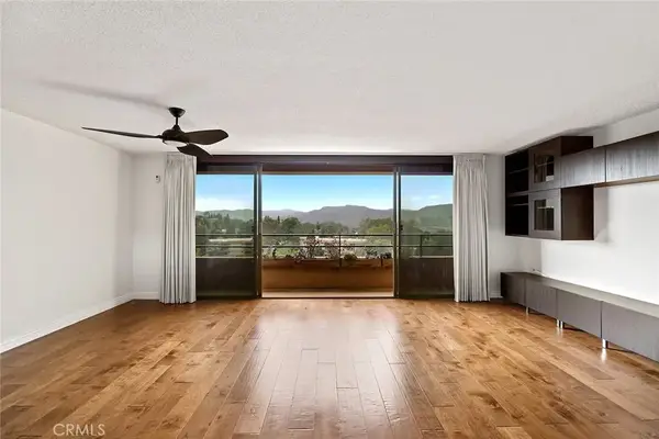 24055 Paseo Del Lago #1355, Laguna Woods, CA 92637