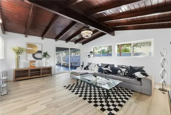 405 S Clara, Santa Ana, CA 92703