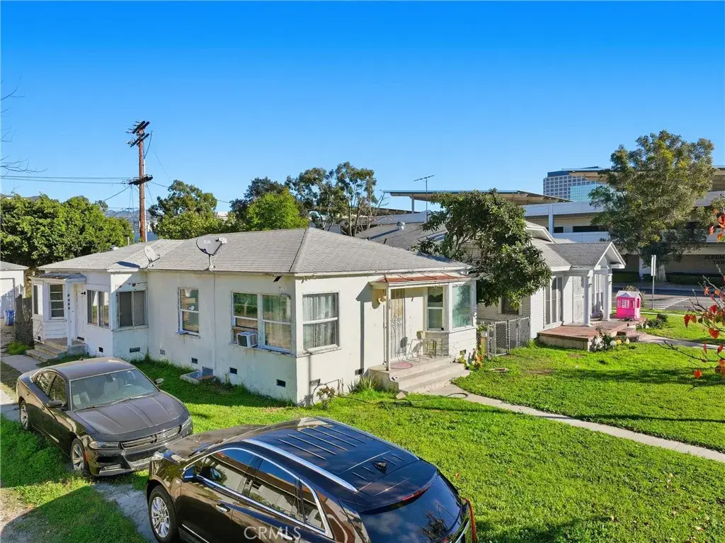401 Hawthorne St, Glendale, CA 91204 - #1