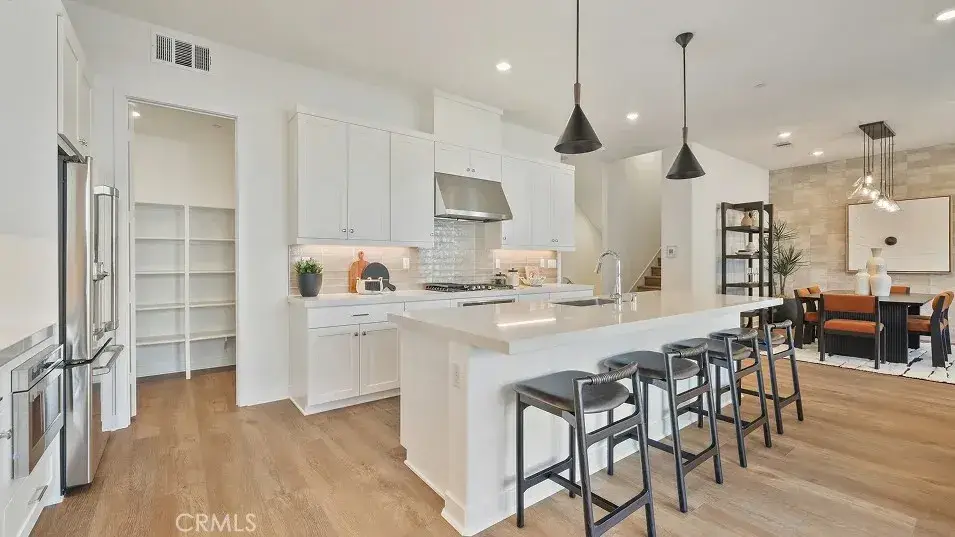 945 Walnut Terrace, Montebello, CA 90640 - #1