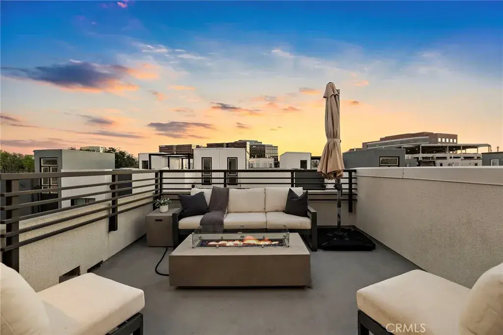 162 Placemark, Irvine, CA 92614 - #1