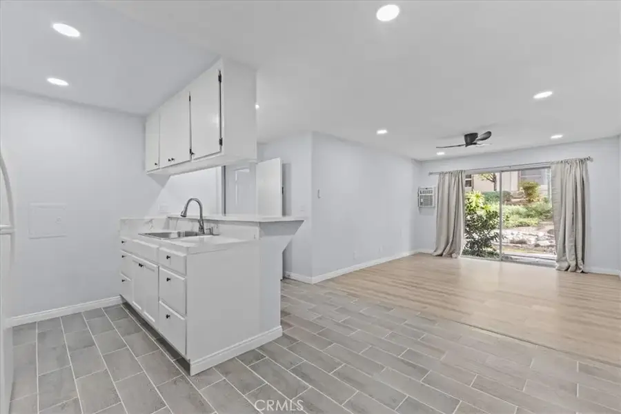 5585 E Pacific Coast Highway #171, Long Beach, CA 90804 - #2