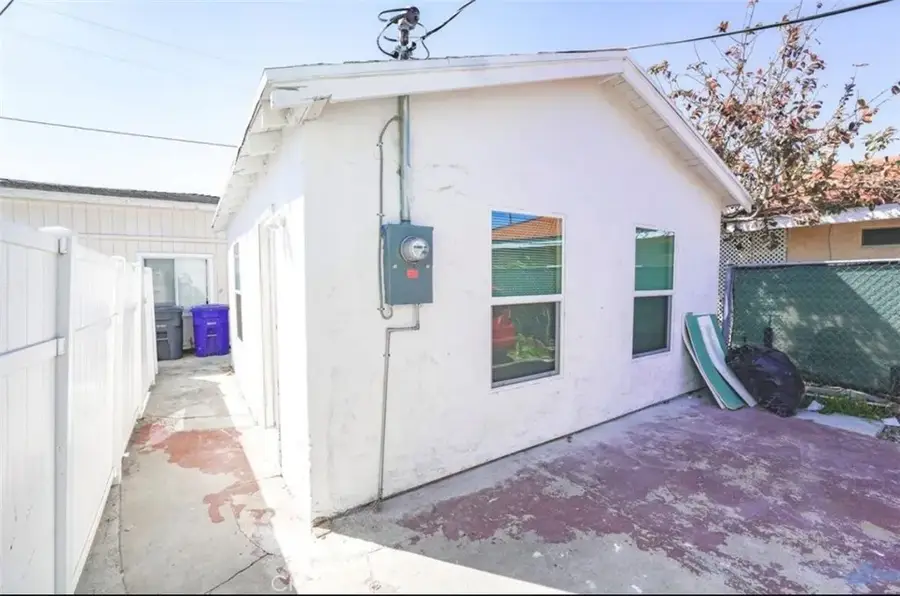 6031 Stanton, Buena Park, CA 90621 - #2