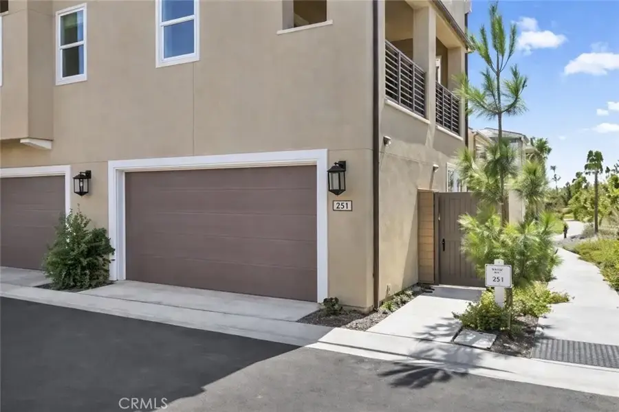 251 Follyhatch, Irvine, CA 92618 - #2