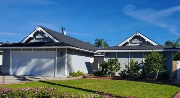 22102 Surfrider Lane, Huntington Beach, CA 92646