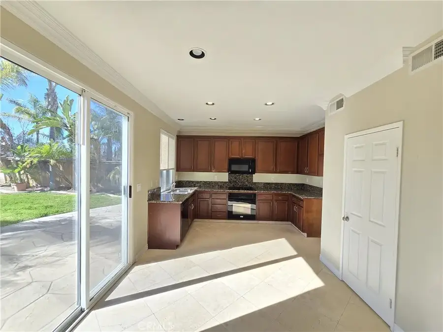 1869 Petaluma, Chula Vista, CA 91913 - #2