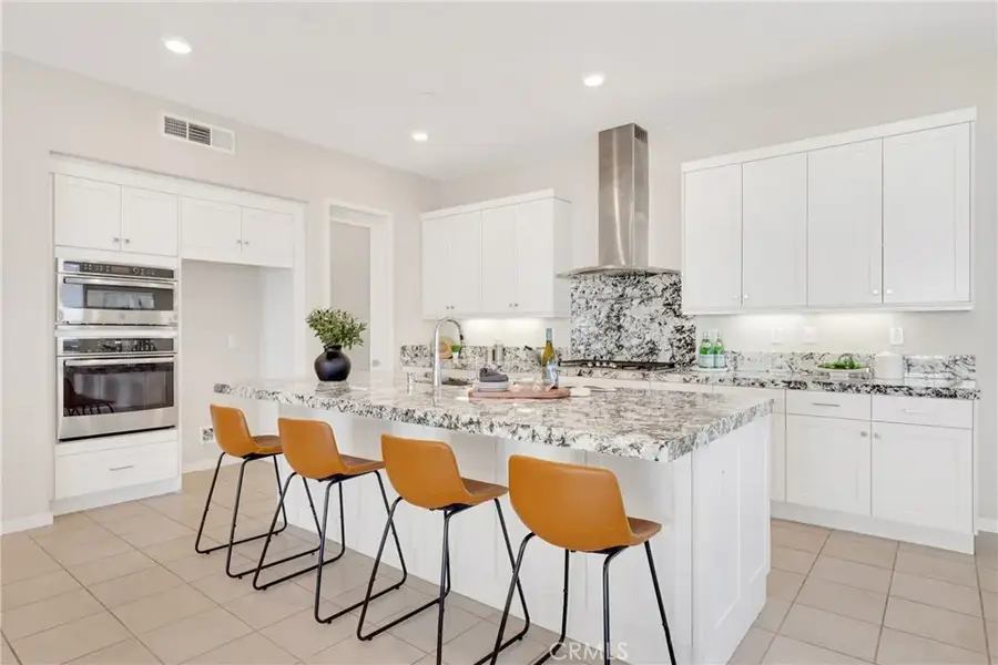 104 Sculpture, Irvine, CA 92618 - #3