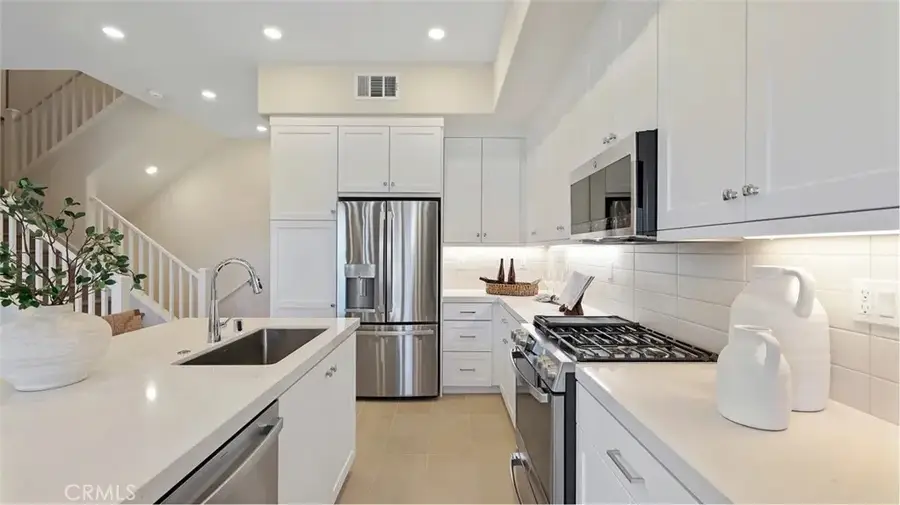 1345 Snowberry Place, Montebello, CA 90640 - #3