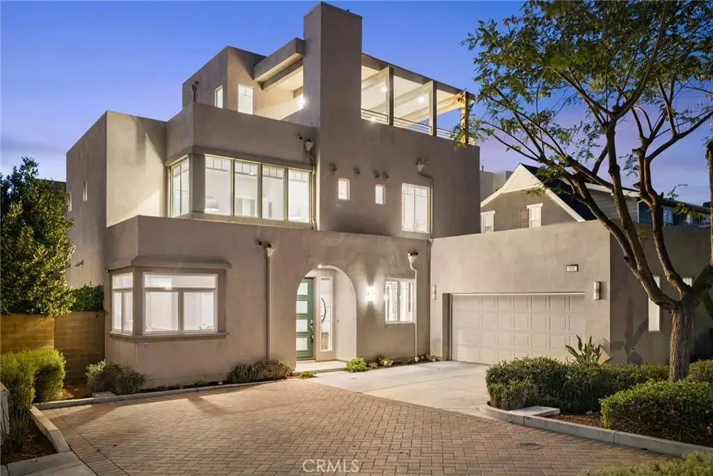 101 Newington, Irvine, CA 92618 - #1