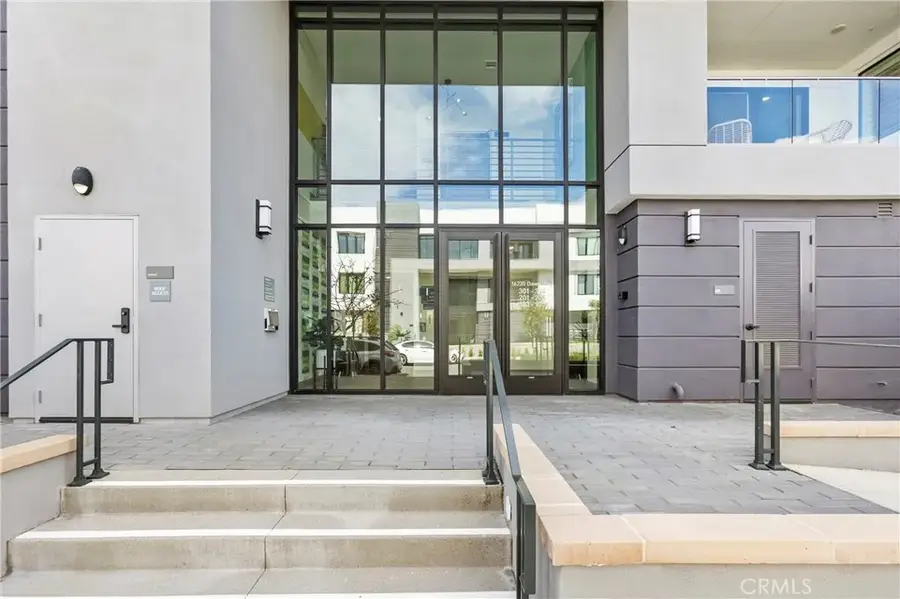 16235 Dawn Way #201, Tustin, CA 92782 - #2