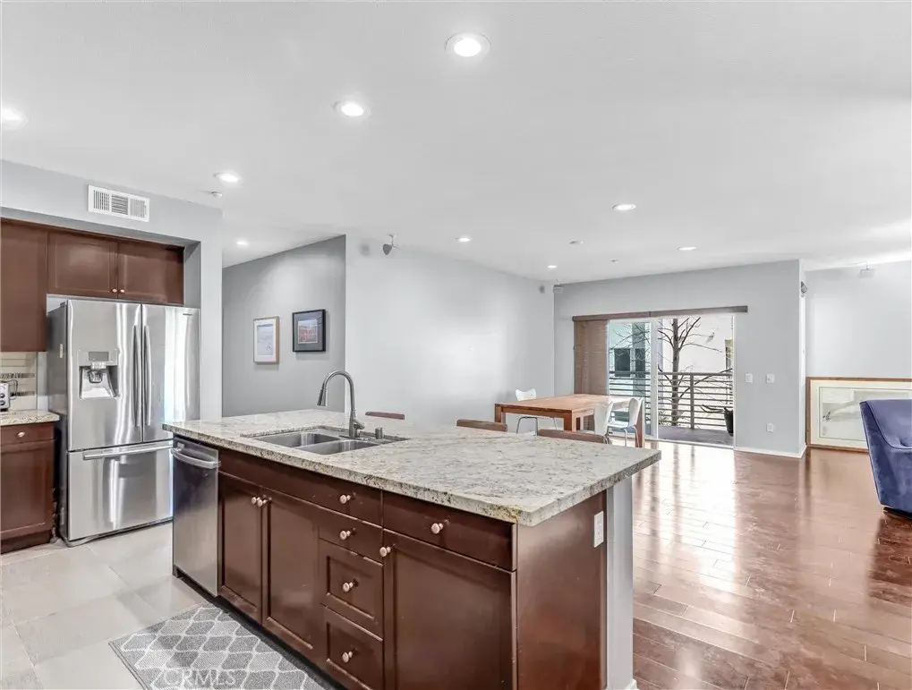 12922 Union #302, Hawthorne, CA 90250 - #1