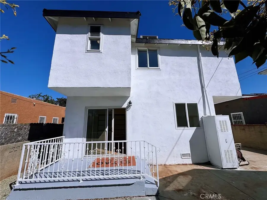 8633 Cimarron Street, Los Angeles, CA 90047 - #3